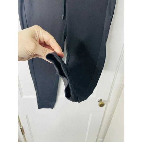 Athleta Headlands Hybrid Trek Jogger Pant 8 Hiking Outdoor Black Stretch Pull On - Picture 5 of 11